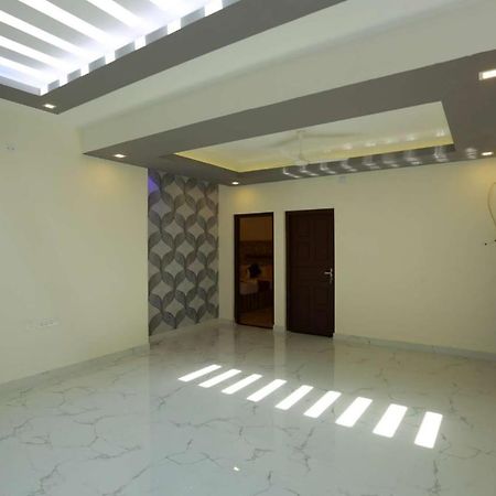 Dayout Regency Alappuzha Exterior photo